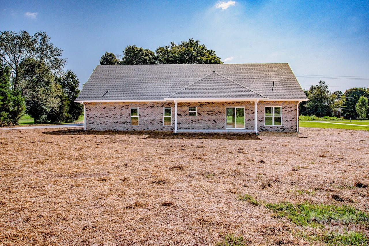404 Longview Road Statesville, NC 28625 - Photo 32 of 33 Gallery Image 32