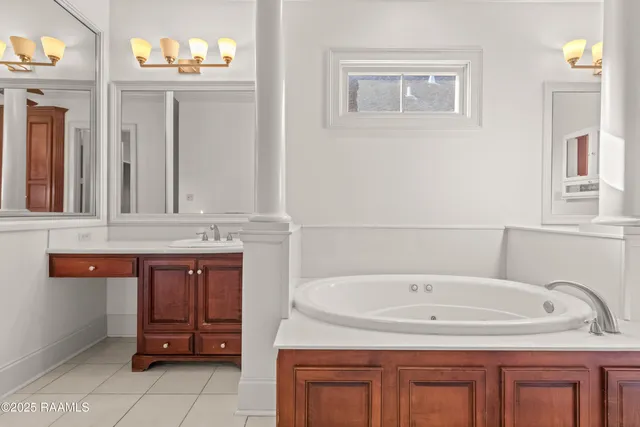 $650,000 | 306 River Ranch Boulevard, Lafayette, LA 70508