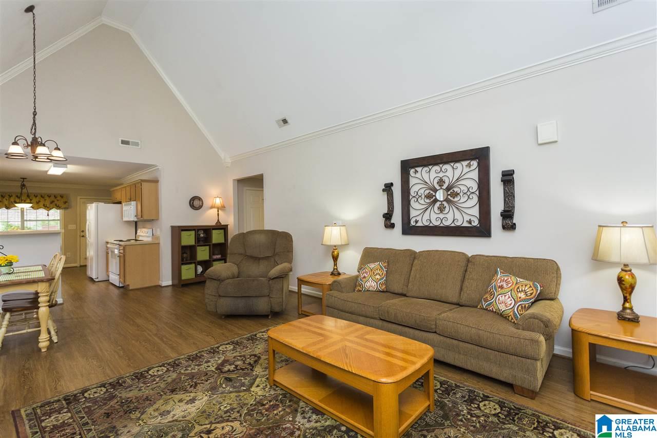 201 Springdale Drive Mount Olive, AL 35117 - Photo 3 of 27
