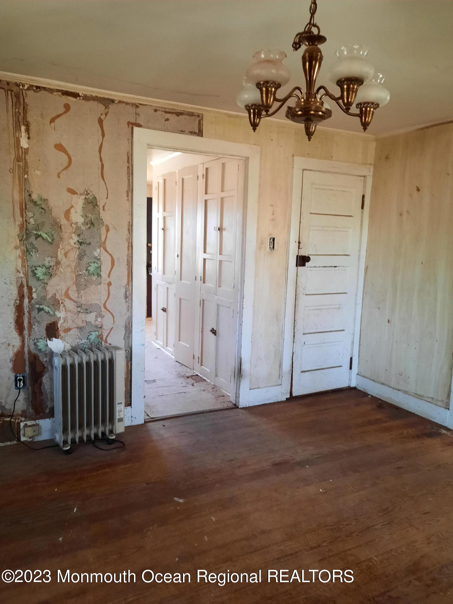 311 Stagecoach Road Clarksburg, NJ 08510 - Photo 5 of 12 20230412_134449 (1)