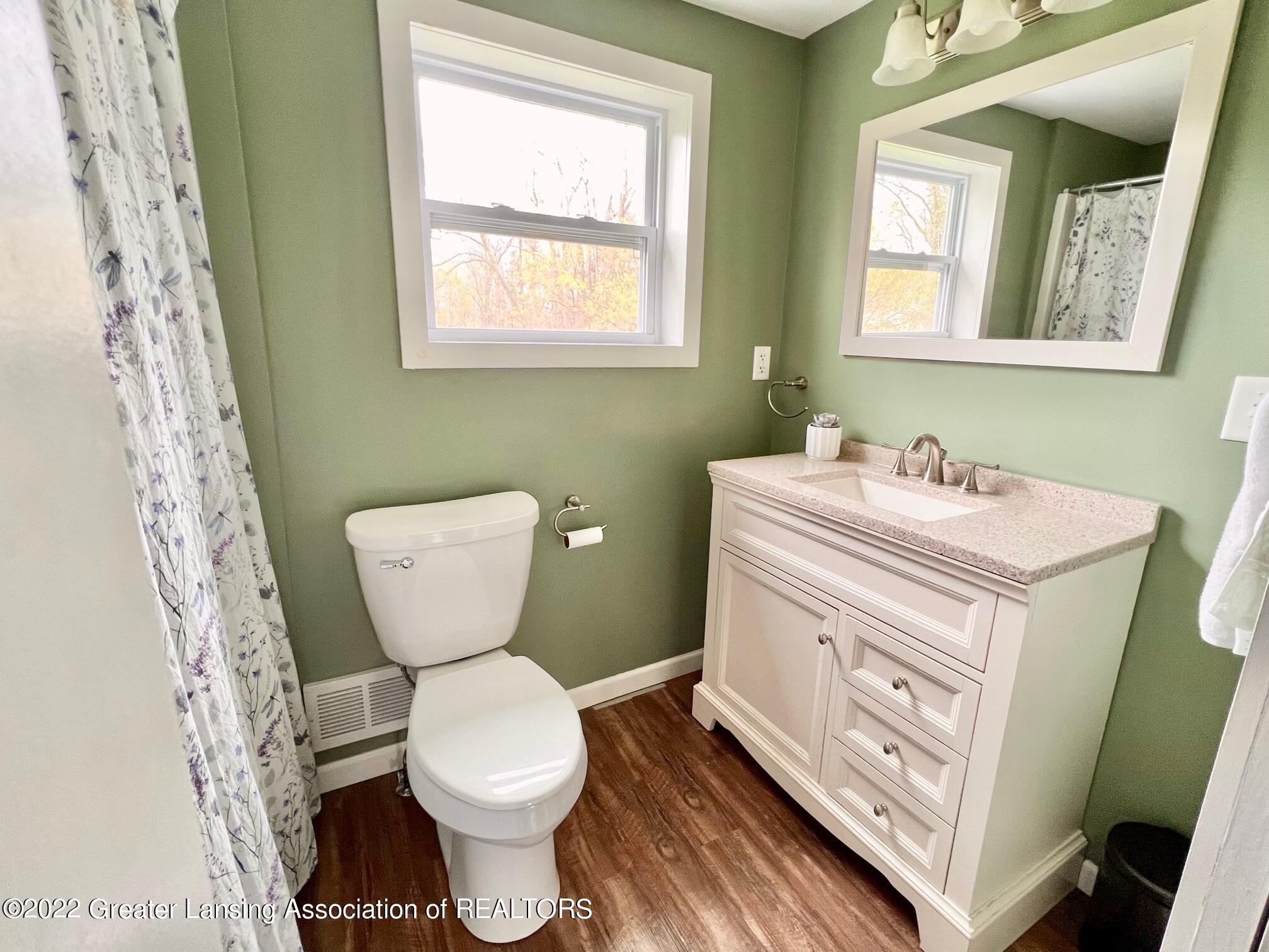 706 Lyons Road Portland, MI 48875 - Photo 16 of 32 IMG_8365