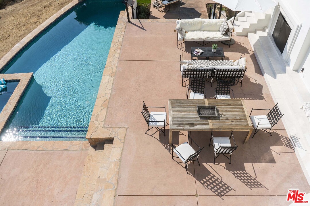 3170 Santa Maria Road Topanga, CA 90290 - Photo 51 of 60