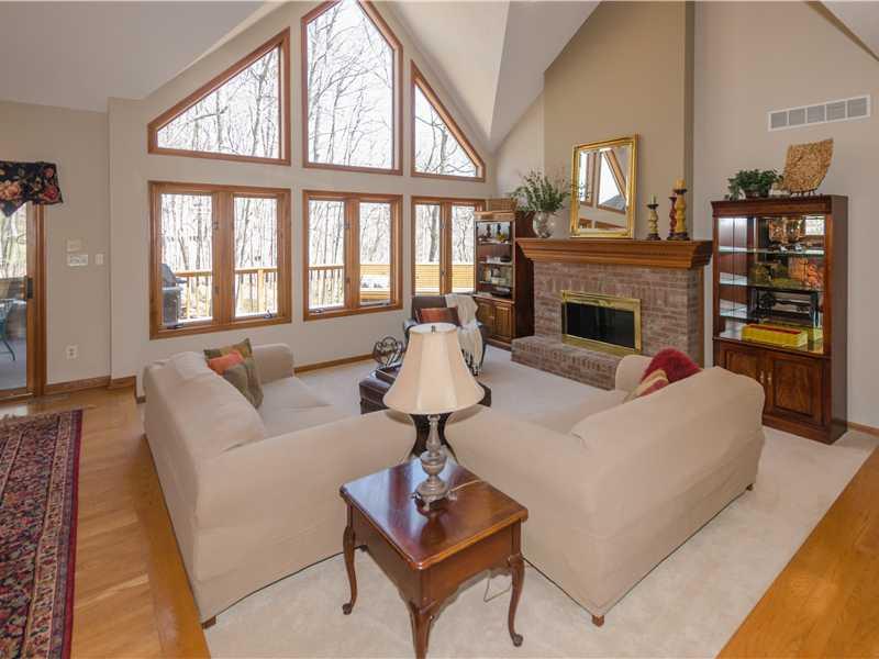 8125 Sargent Ridge Indianapolis, IN 46256 - Photo 4 of 24 Gallery Image 4