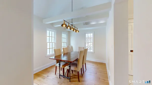 $689,900 | 1489 Main Street, Glastonbury, CT 06033