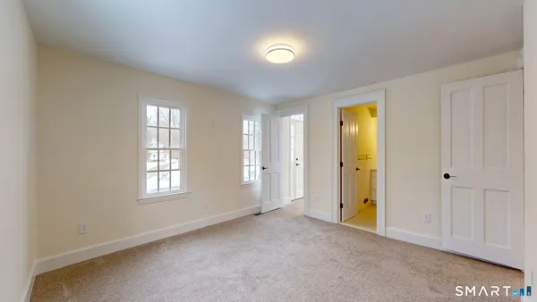 $799,000 | 1489 Main Street, Glastonbury, CT 06033