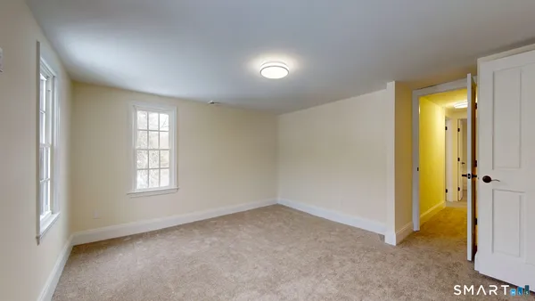 $689,900 | 1489 Main Street, Glastonbury, CT 06033
