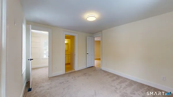 $689,900 | 1489 Main Street, Glastonbury, CT 06033