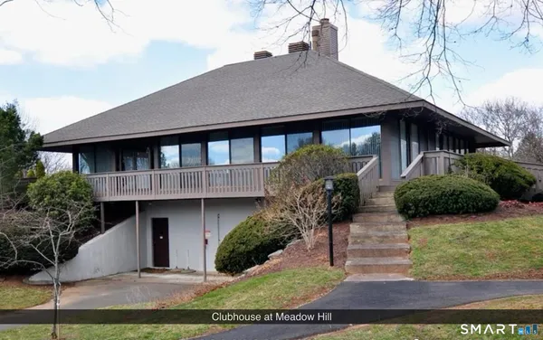 $689,900 | 1489 Main Street, Glastonbury, CT 06033