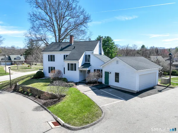 $689,900 | 1489 Main Street, Glastonbury, CT 06033