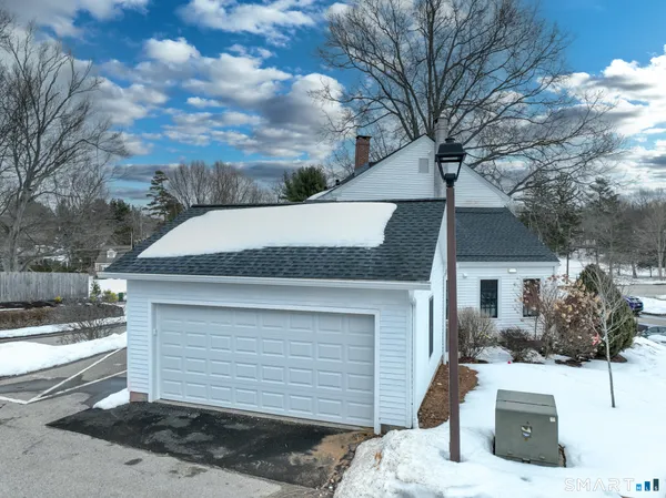 $799,000 | 1489 Main Street, Glastonbury, CT 06033