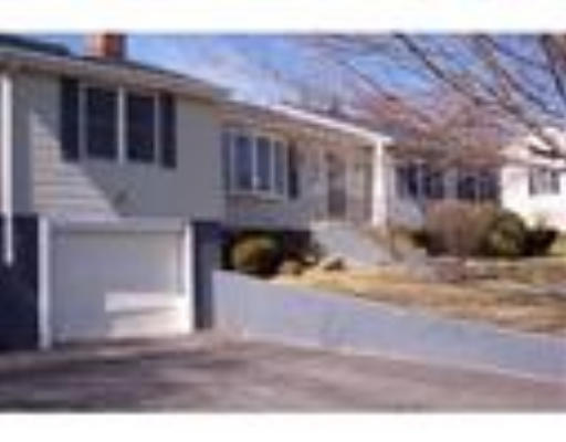 12 John Road Peabody, MA 01960 - Photo 3 of 7 Gallery Image 3