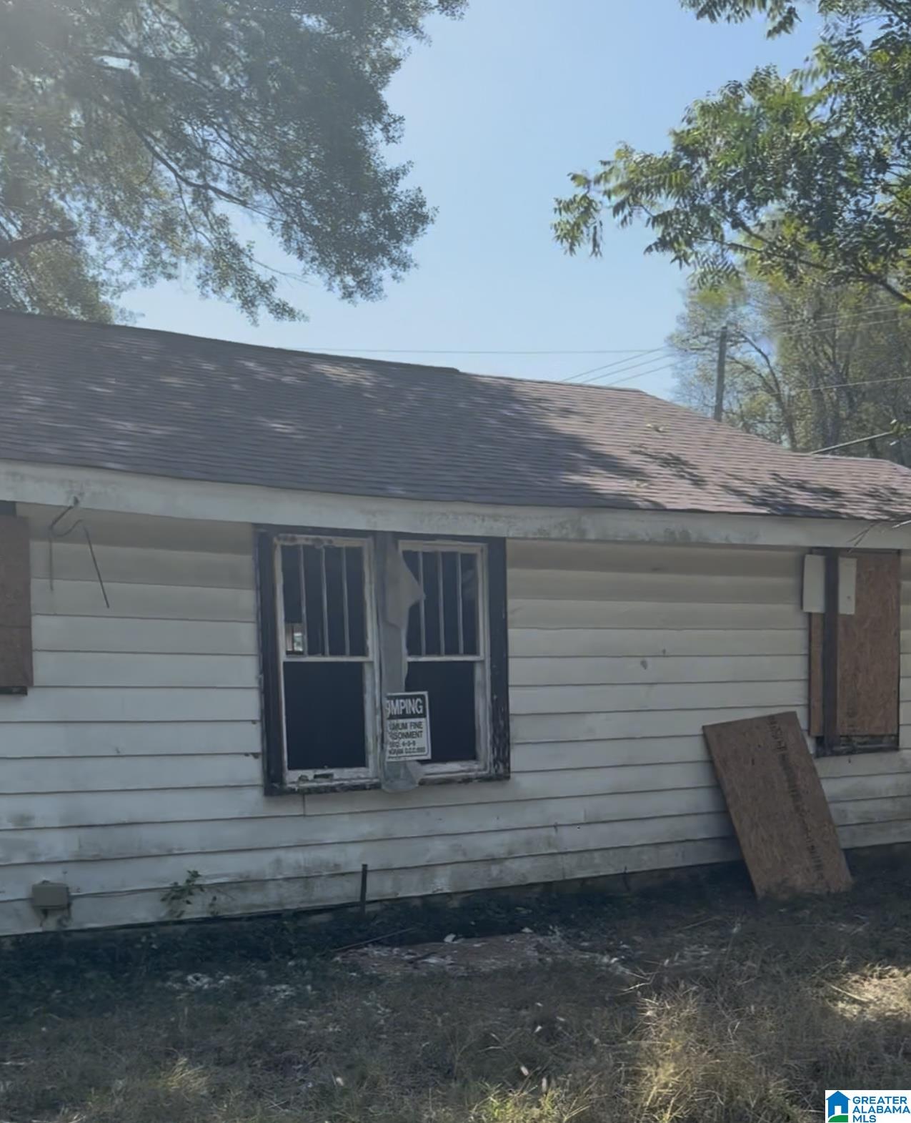 1317 24th Street Southwest Birmingham, AL 35211 - Photo 2 of 5