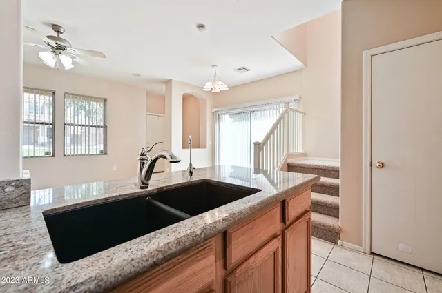 $2,150 | 1559 South Longspur Lane, Gilbert, AZ 85296