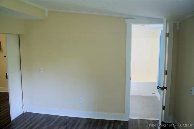 $192,000 | 207 E Street Northwest, Depauw, IN 47115