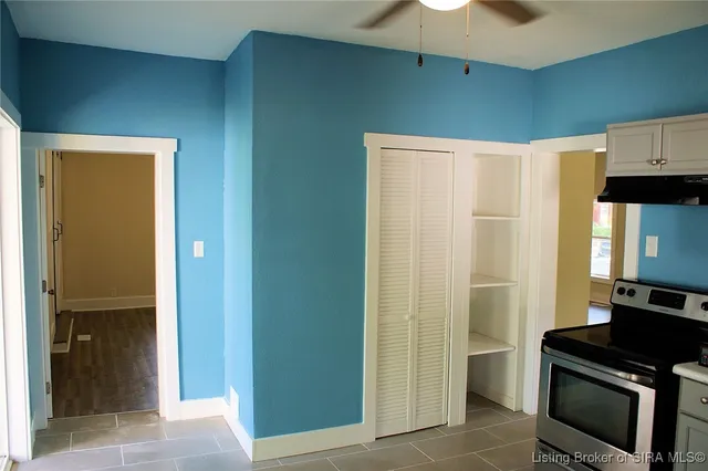 $192,000 | 207 E Street Northwest, Depauw, IN 47115