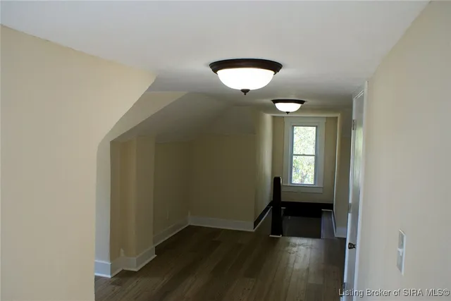 $192,000 | 207 E Street Northwest, Depauw, IN 47115