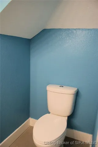 $192,000 | 207 E Street Northwest, Depauw, IN 47115