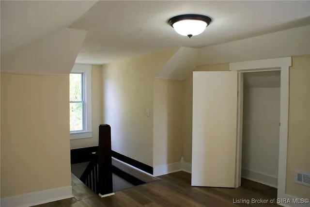 $192,000 | 207 E Street Northwest, Depauw, IN 47115