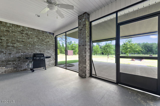 1077 East McHenry Road Perkinston, MS 39573 - Photo 29 of 47 031