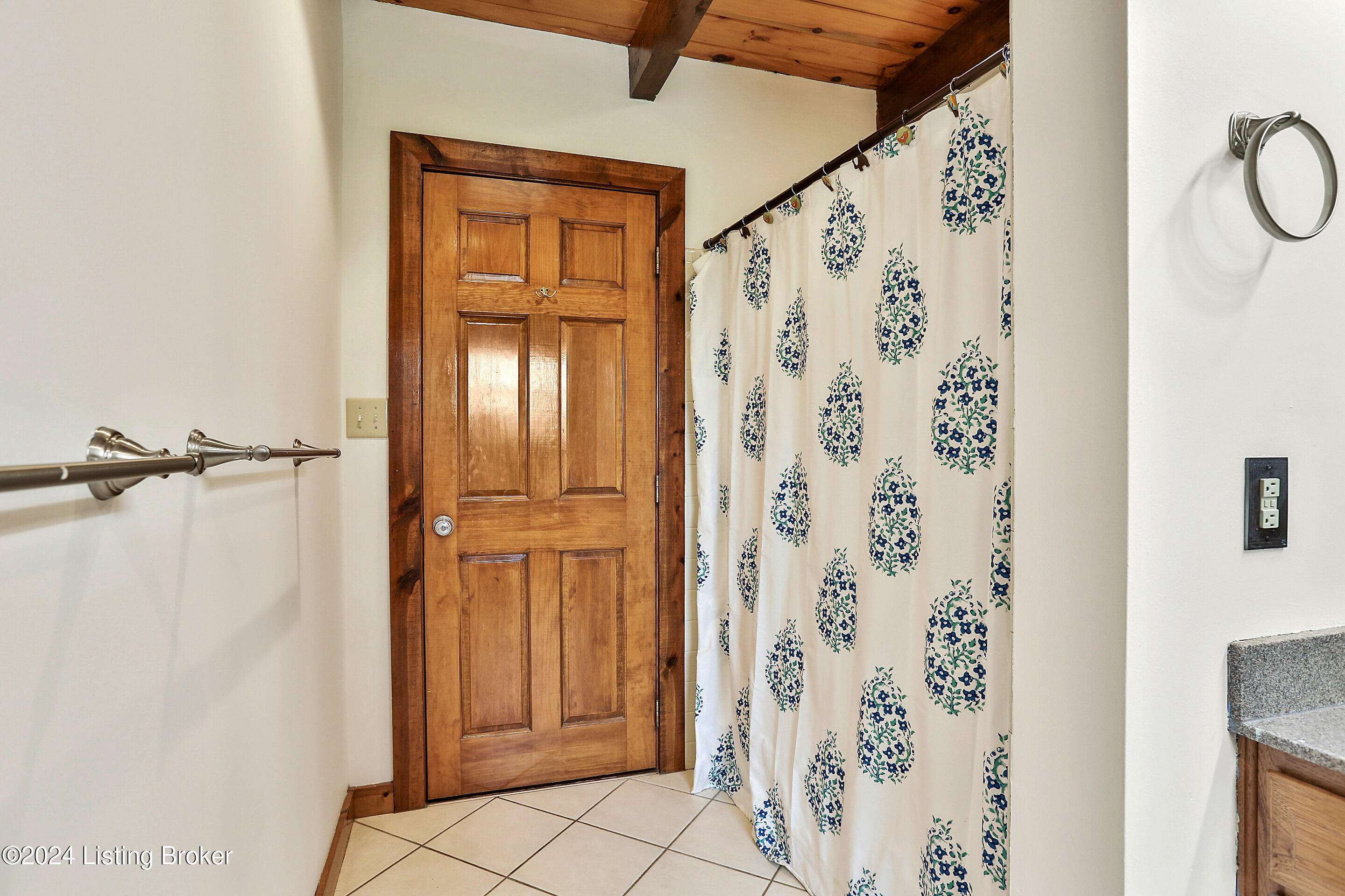 4181 Todds Point Road Simpsonville, KY 40067 - Photo 22 of 37 CT6C9932_1