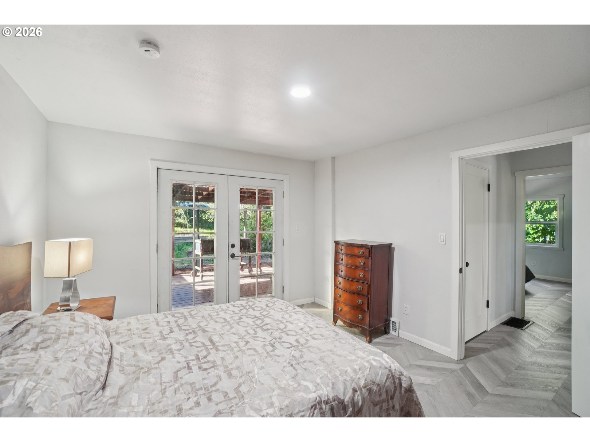 5625 Southeast Oetkin Road Milwaukie, OR 97267 - Photo 18 of 35