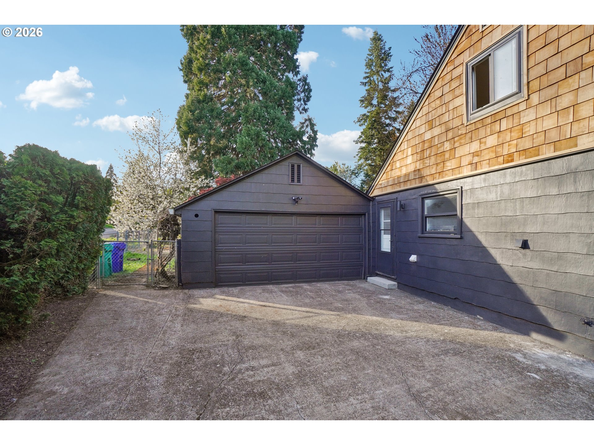 5625 Southeast Oetkin Road Milwaukie, OR 97267 - Photo 4 of 35