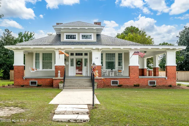 $370,000 | 112 East Hill Street, Warsaw, NC 28398