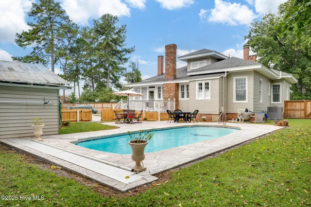 $370,000 | 112 East Hill Street, Warsaw, NC 28398