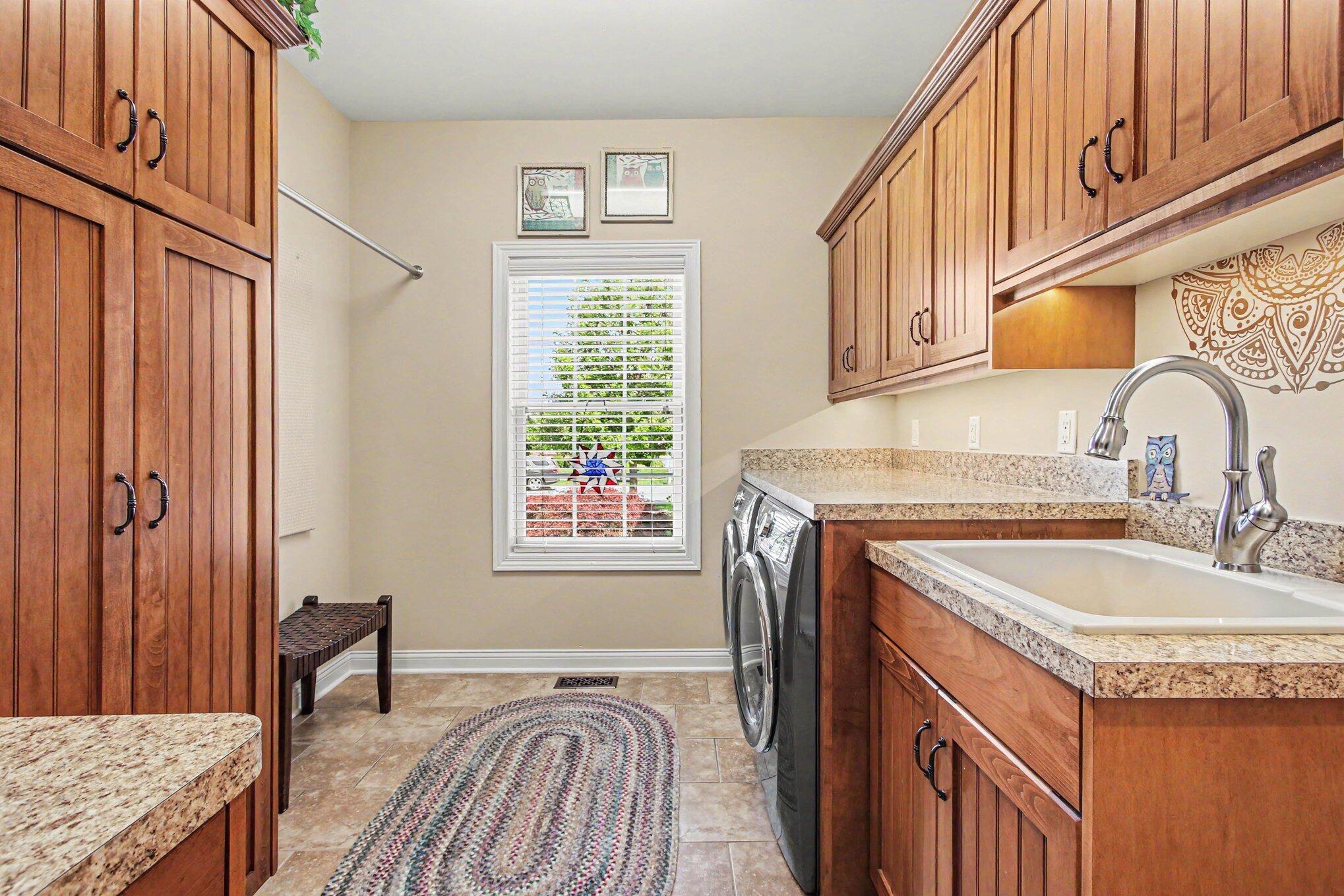 1095 Allison Street Crown Point, IN 46307 - Photo 23 of 53 2038x1359
