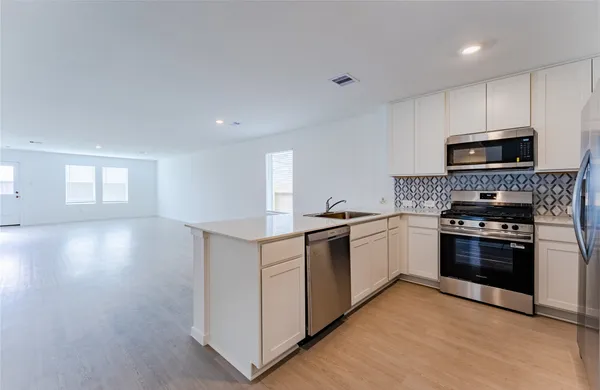 $1,899 | 16110 Domestic Dove Way, Hockley, TX 77447