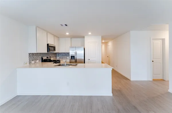 $1,899 | 16110 Domestic Dove Way, Hockley, TX 77447