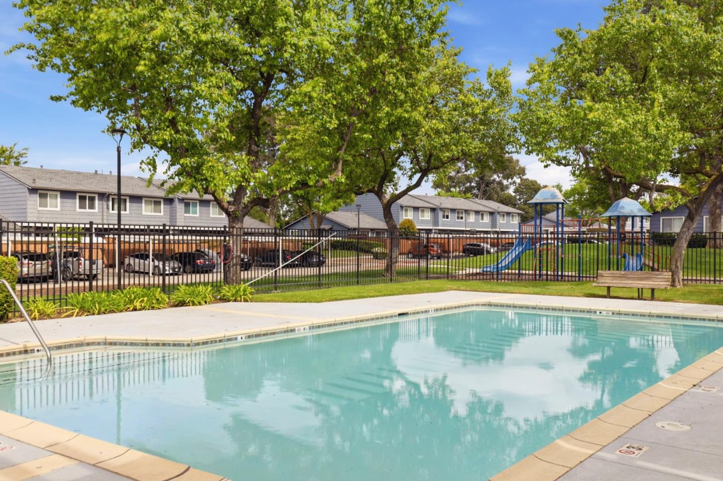 1548 Spring Valley Common Livermore, CA 94551 - Photo 31 of 35