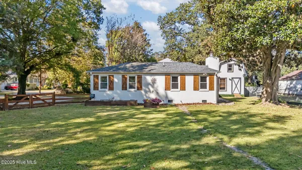 $304,900 | 1722 Spencer Avenue, New Bern, NC 28560