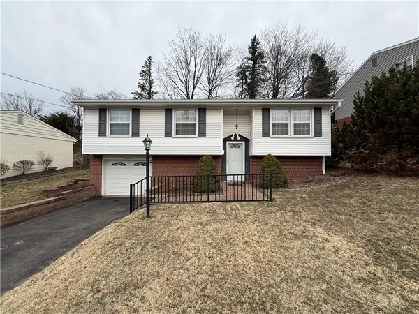 $197,500 | 1185 Bucknell Drive, Monroeville, PA 15146