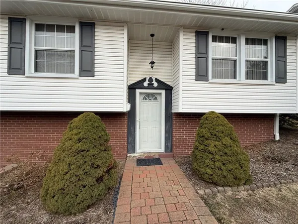 $197,500 | 1185 Bucknell Drive, Monroeville, PA 15146