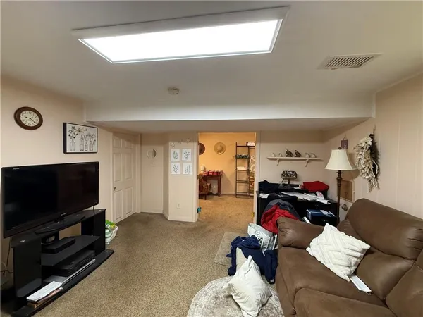 $197,500 | 1185 Bucknell Drive, Monroeville, PA 15146