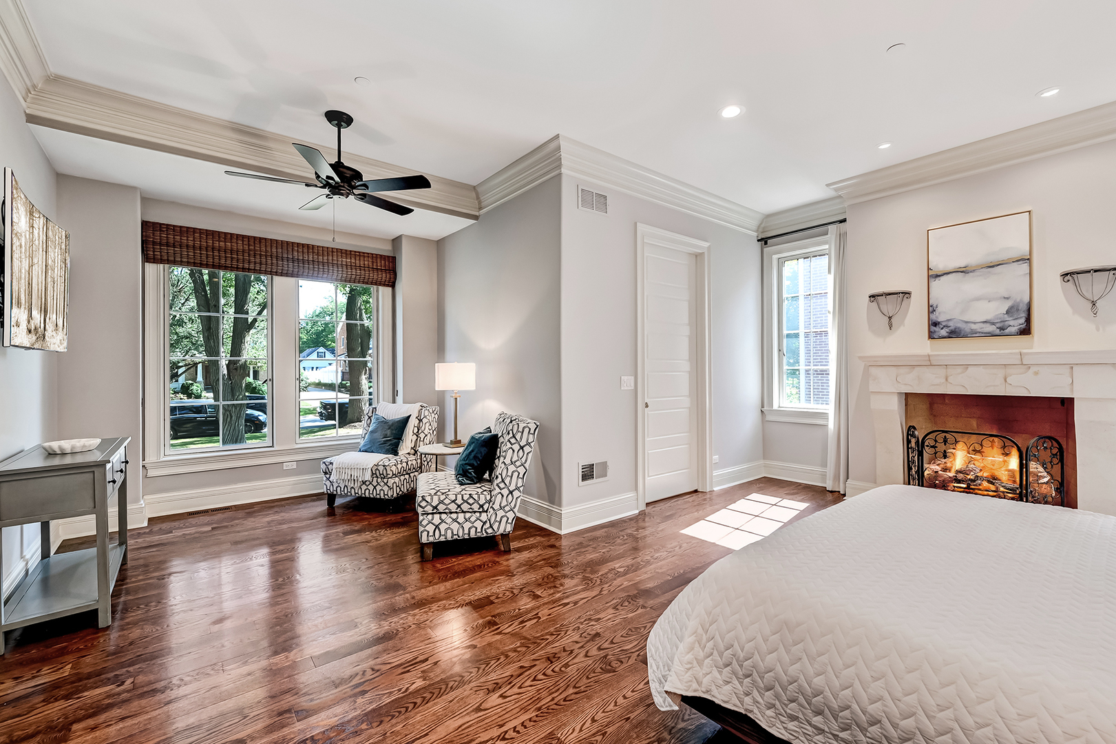 4736 Grand Avenue Western Springs, IL 60558 - Photo 25 of 69 a living room with furniture and a fireplace