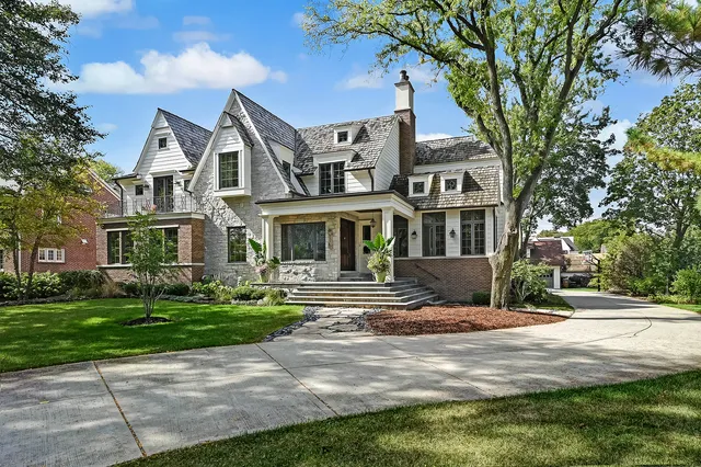 $3,200,000 | 4736 Grand Avenue, Western Springs, IL 60558