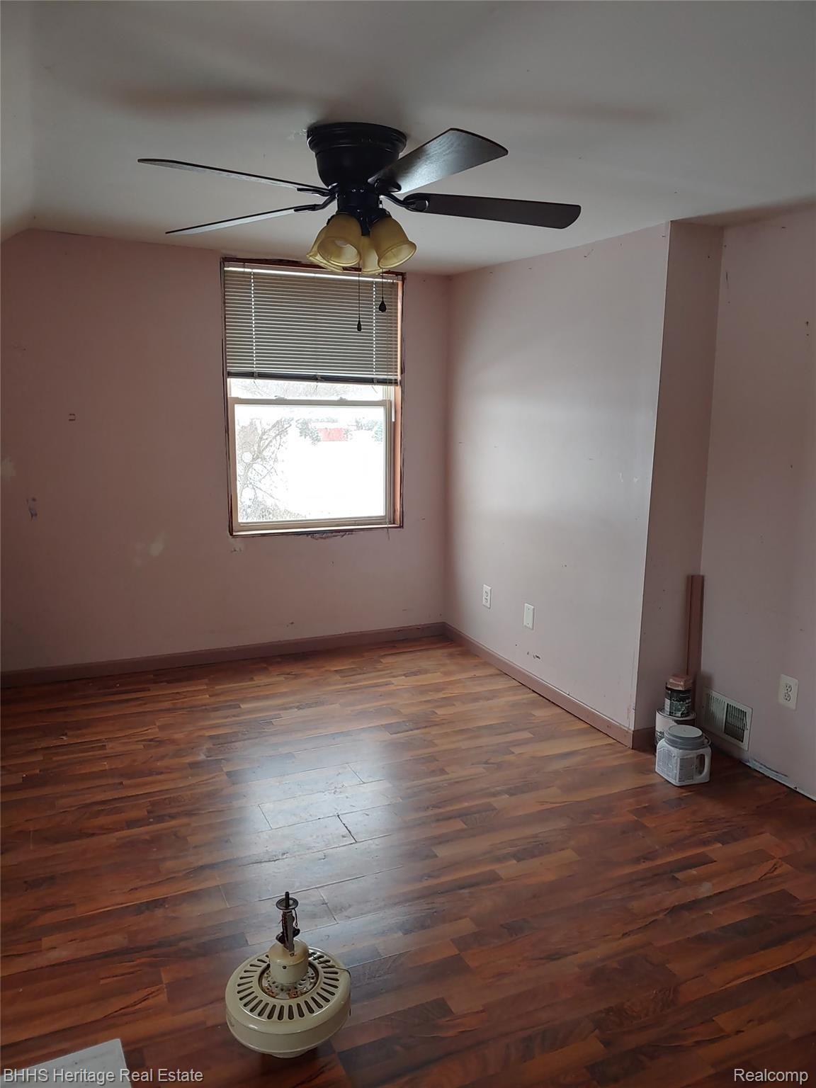 4789 Stow Road Fowlerville, MI 48836 - Photo 21 of 23 0119211235b_HDR.jpg