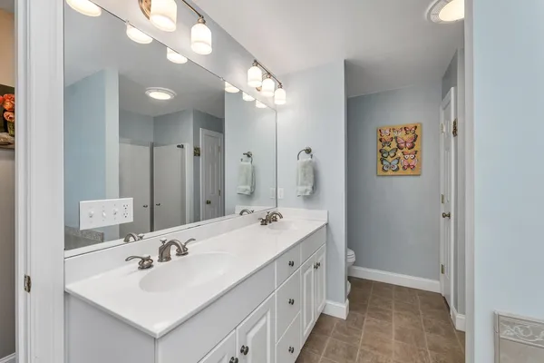 $1,249,900 | 3 Batchelder Lane, Hampton Falls, NH 03844