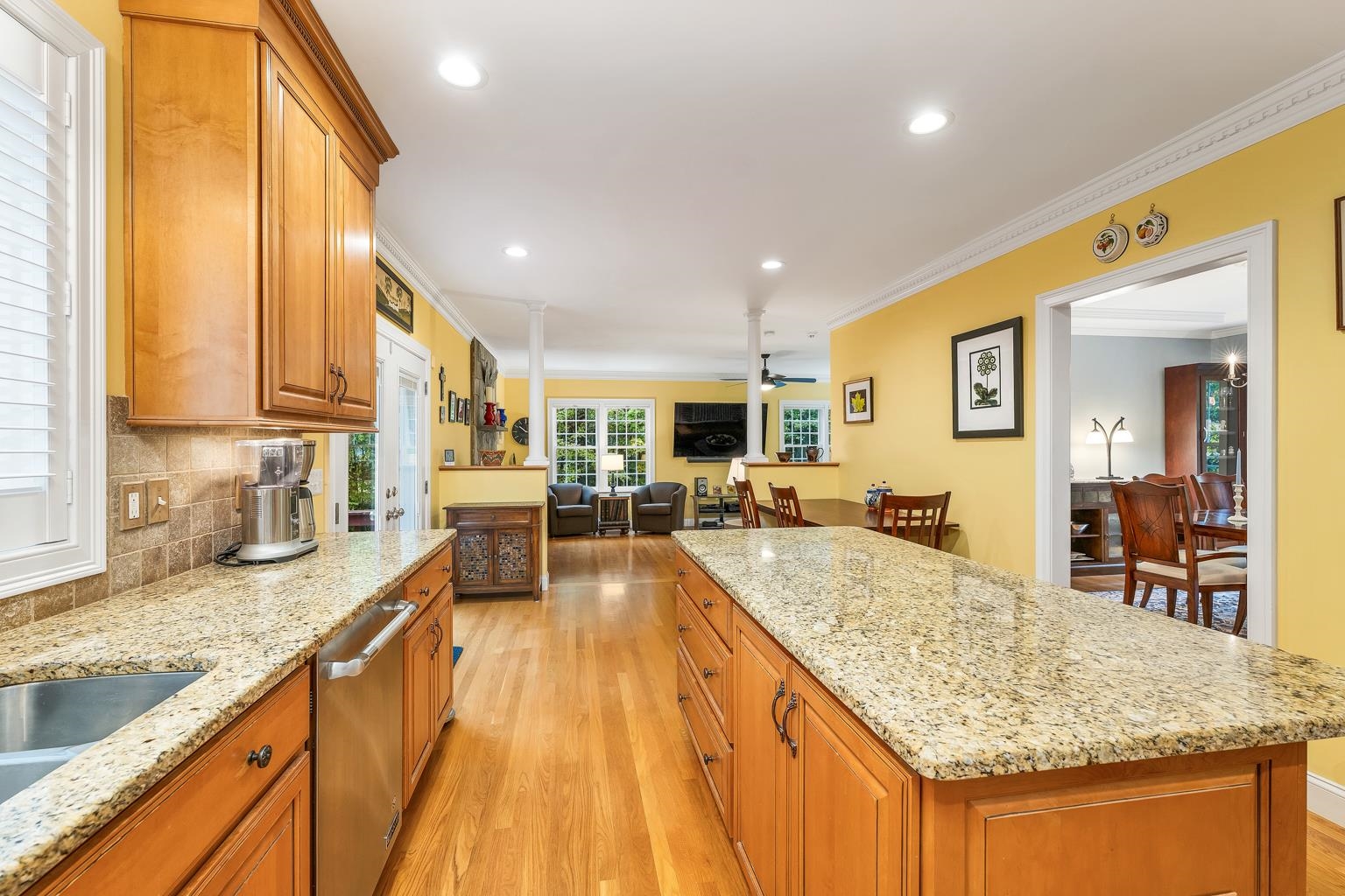 3 Batchelder Lane Hampton Falls, NH 03844 - Photo 3 of 38
