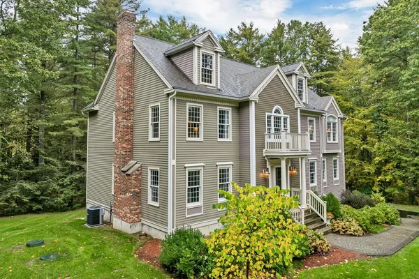 $1,249,900 | 3 Batchelder Lane, Hampton Falls, NH 03844