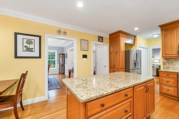 $1,249,900 | 3 Batchelder Lane, Hampton Falls, NH 03844