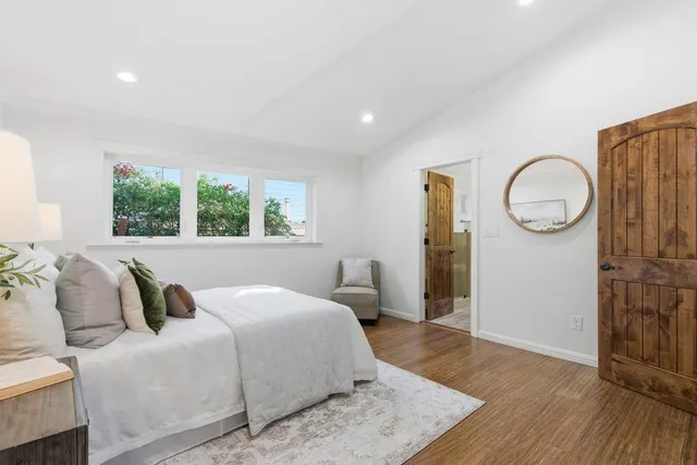 $3,925,000 | 2250 Carmelita Drive, San Carlos, CA 94070