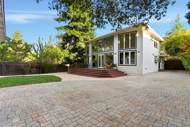 $3,925,000 | 2250 Carmelita Drive, San Carlos, CA 94070