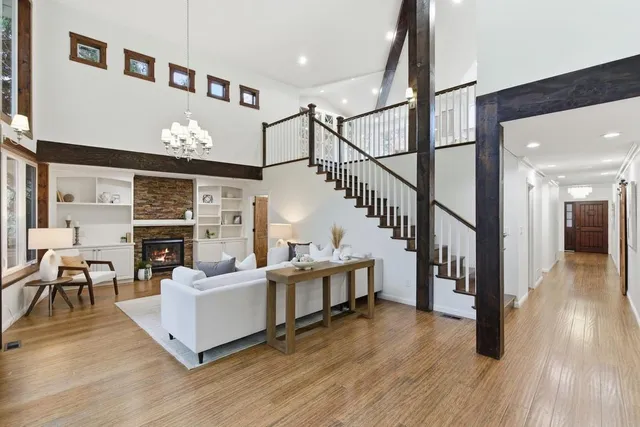 $3,925,000 | 2250 Carmelita Drive, San Carlos, CA 94070