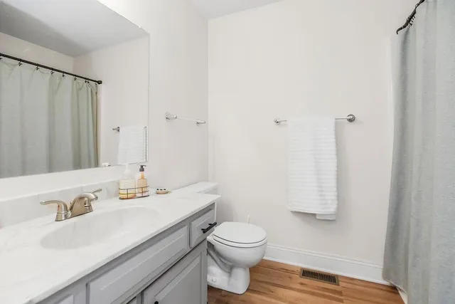 $350,000 | 12023 West 48th Street, Shawnee, KS 66216