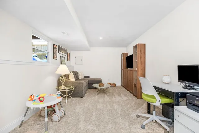 $350,000 | 12023 West 48th Street, Shawnee, KS 66216