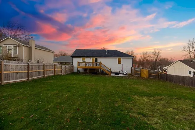 $350,000 | 12023 West 48th Street, Shawnee, KS 66216