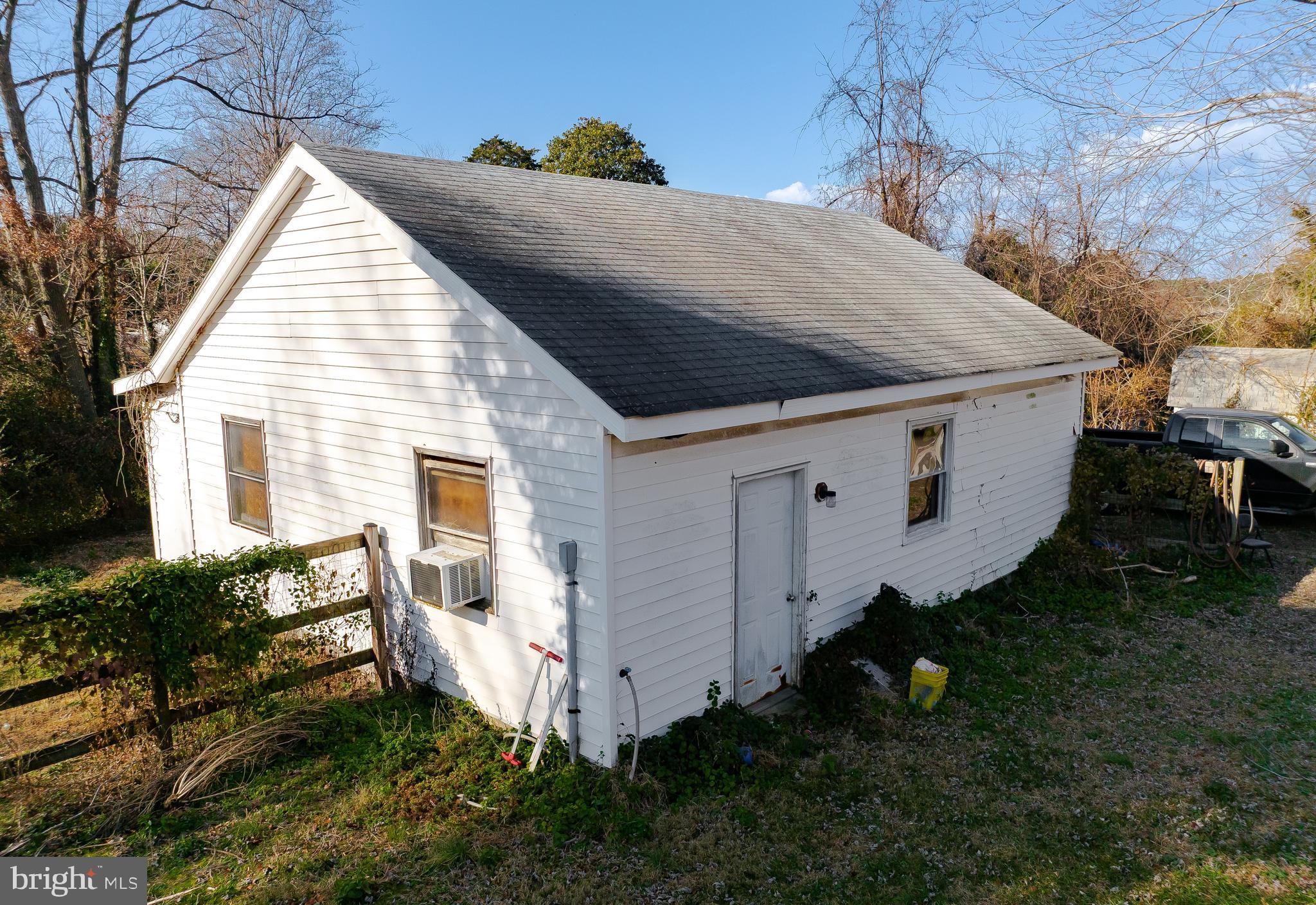 16125 Bradburn Lane Ridge, MD 20680 - Photo 5 of 13 Garage